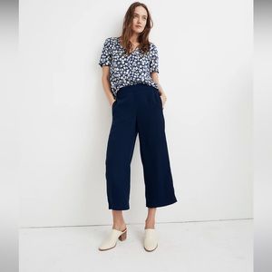 NWT Huston Pull-On Crop Pants